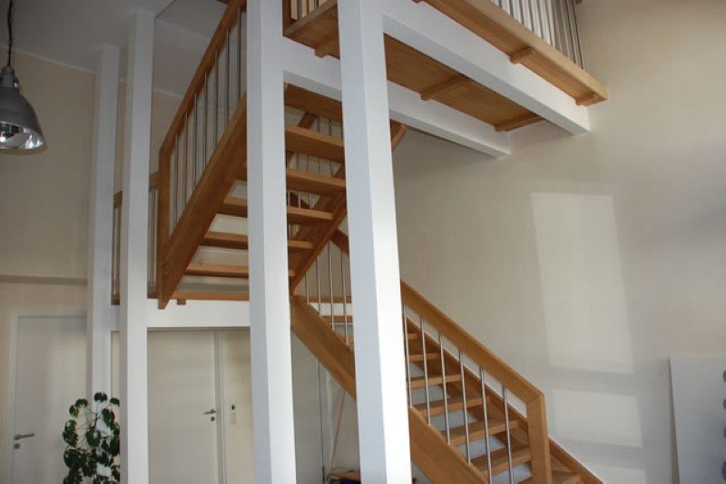 ../fotos/Treppenbau/9999-treppen01.jpg