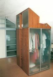 9999-kleiderschrank01.jpg